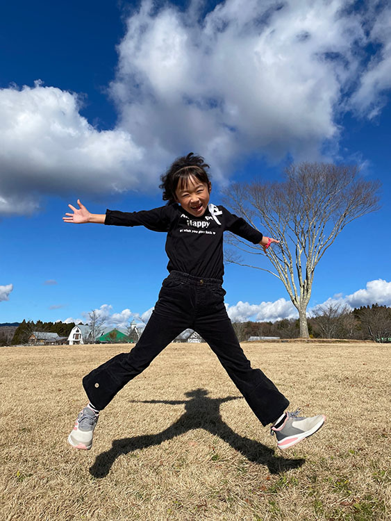 久保田 由輝子「青空の下で」