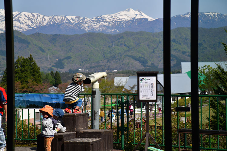 佐合 富春「白山見えるかな」