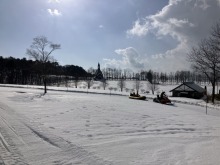 【牧歌の里　今日の雪遊び風景】　1月17日